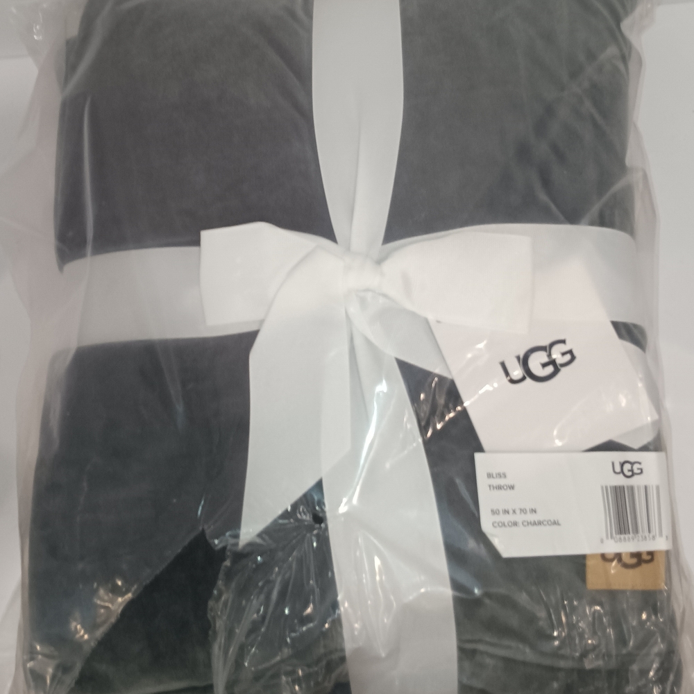 UGG Charcoal Gray Plush Throw